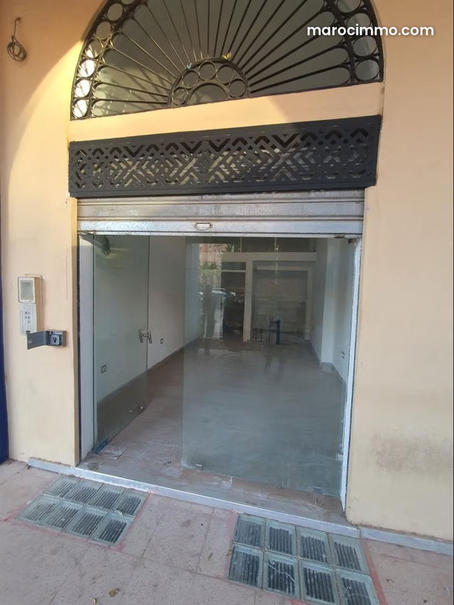 Belle opportunité à Saisir magazin en vente — Marrakech