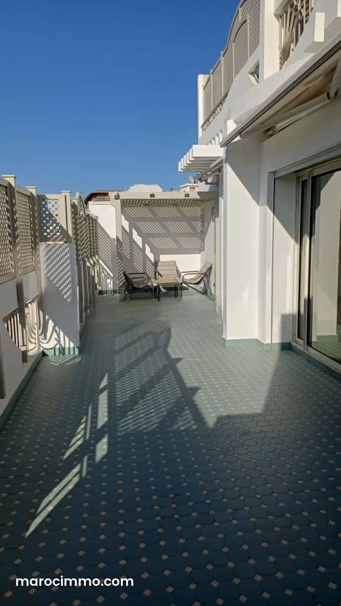 Furnished apartment for rent in Gauthier, Casablanca, with terrace — Casablanca