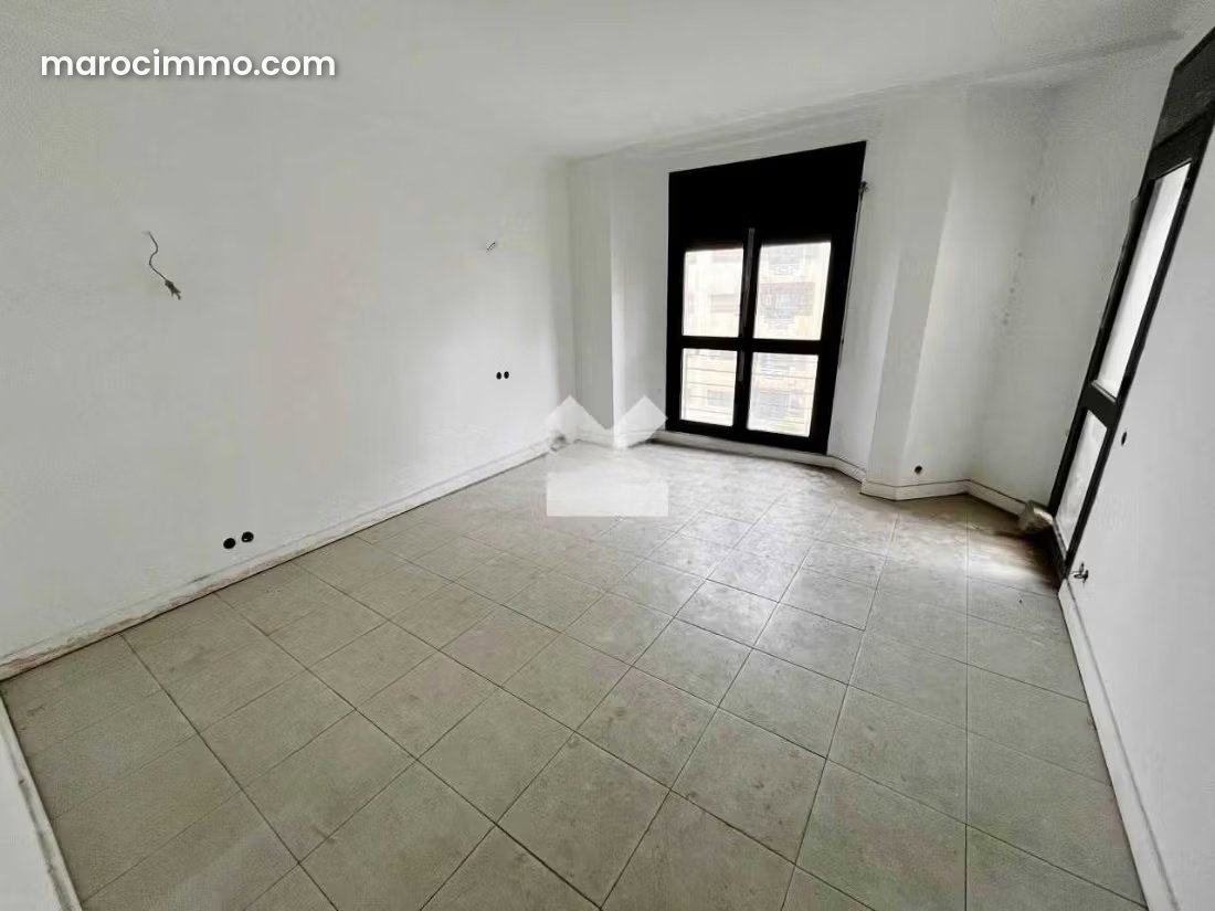 214 sqm Apartment with Terrace for Sale in Racine, Casablanca — Casablanca