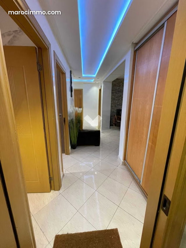 Appartement à Vendre de 121.0 m² à Casablanca, Bournazil — 4