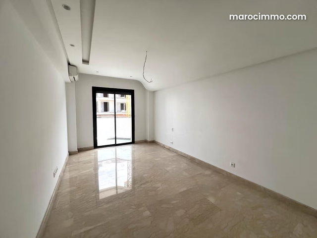 Appartement de 146m2 au quartier Oasis — 3
