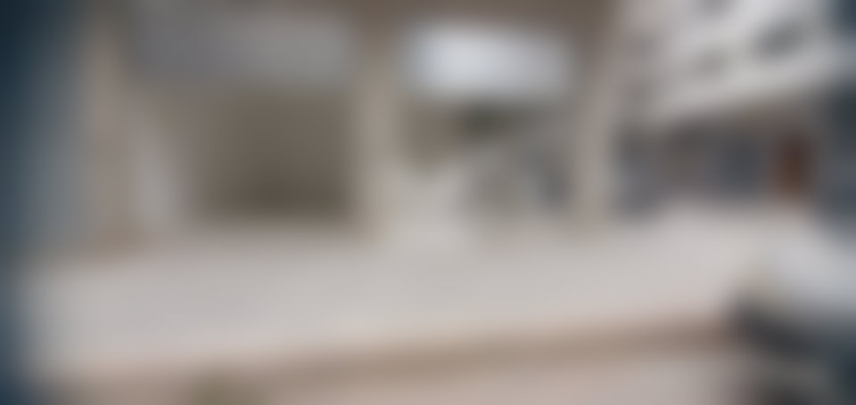 محل تجاري بواجهتين للكراء بعين السبع في الدار البيضاء
