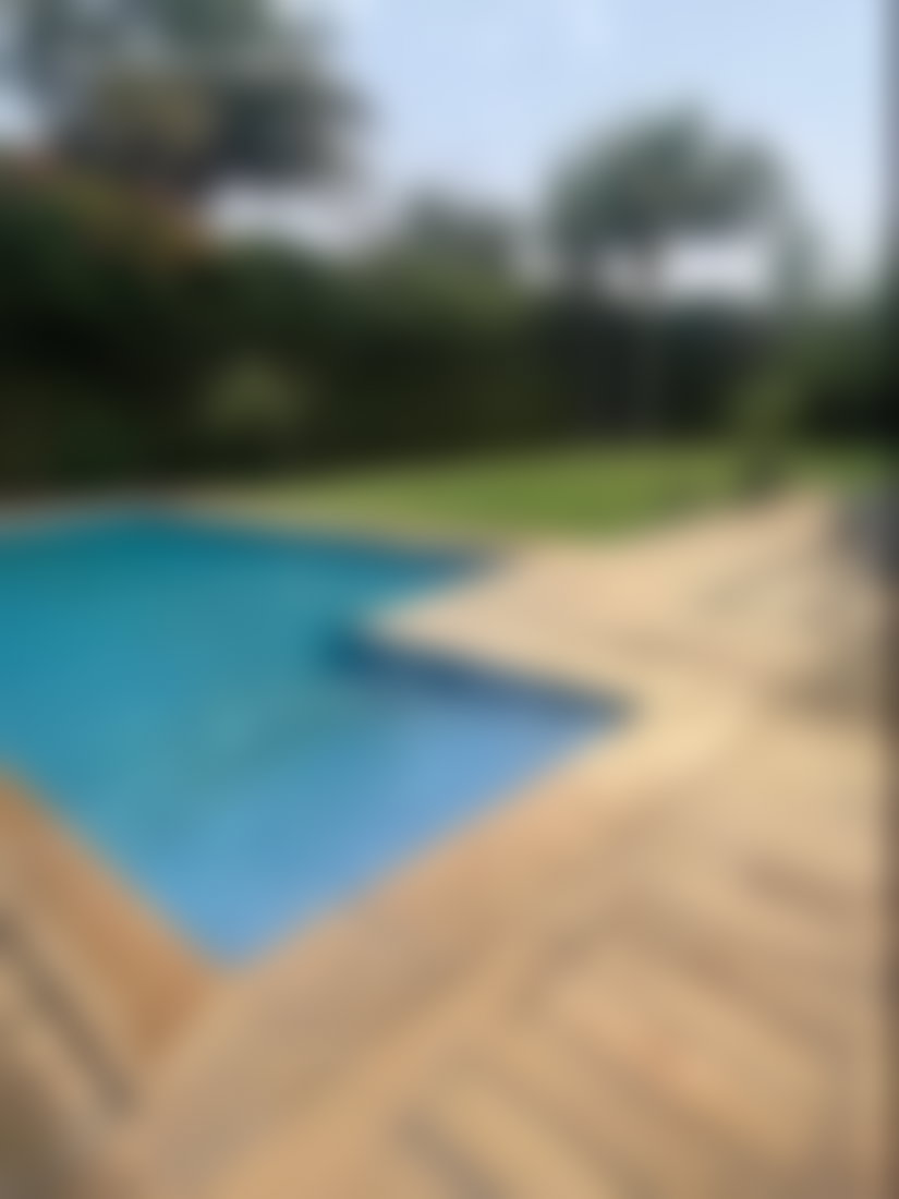فيلا فسيحة بمسبح وحديقة وسط بوسكورة