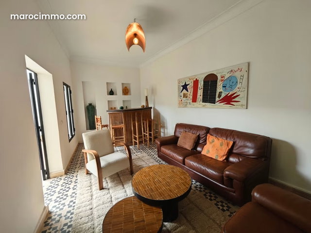 Beau Riad titre a Riad Larouss — 4