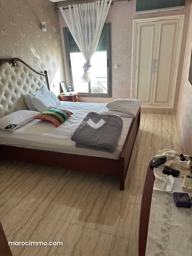 Appartement à Vendre de 124.0 m² à Casablanca, Oulfa — 2