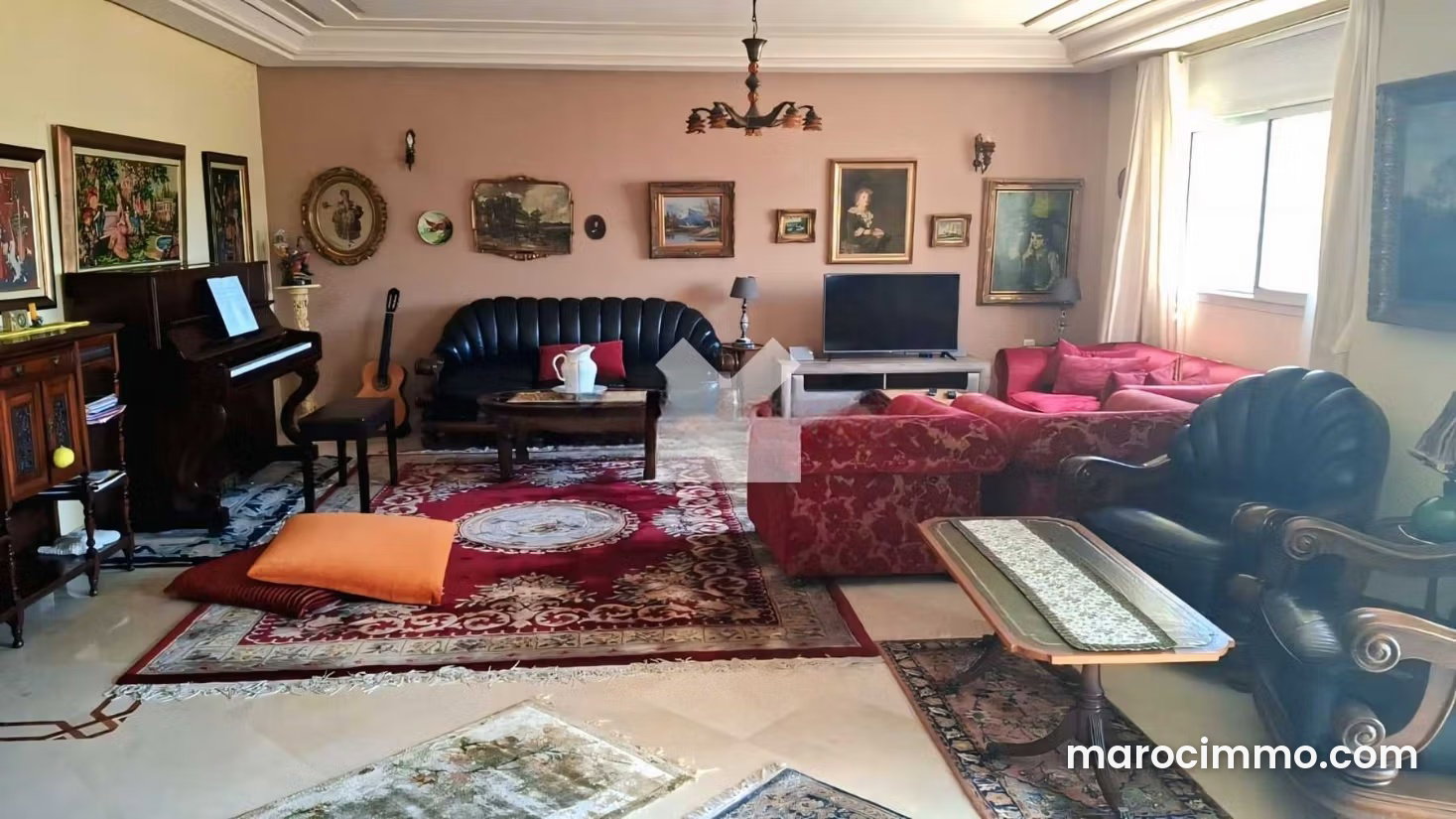 214 sqm Apartment, 4 Bedrooms with Garden, Riyad, Rabat — Rabat