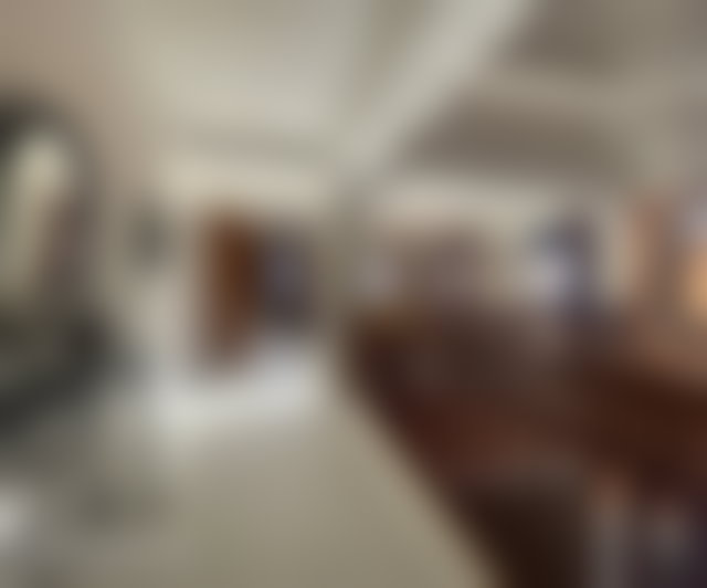 فيلا فاخرة مع مسبح وحديقة للبيع بحي تارگا مراكش — 2