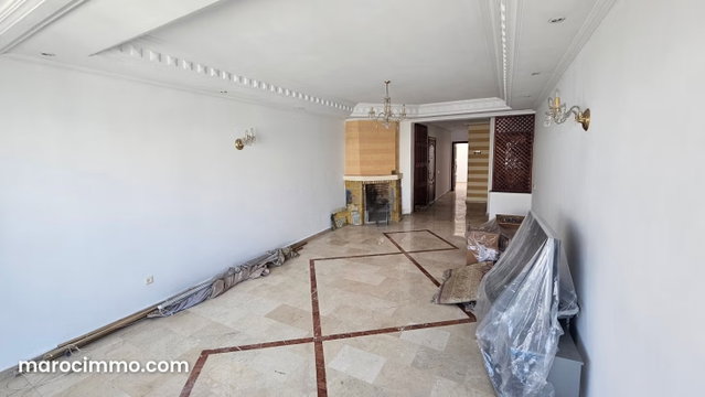 Appartement 3CH 181 m2 à Racine rue sur BD Massira — 2