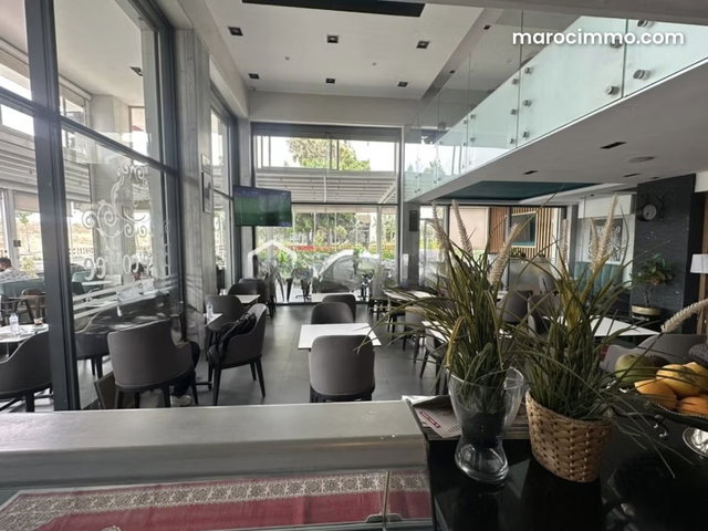 Commercial space of 140 m² in Casablanca — 4