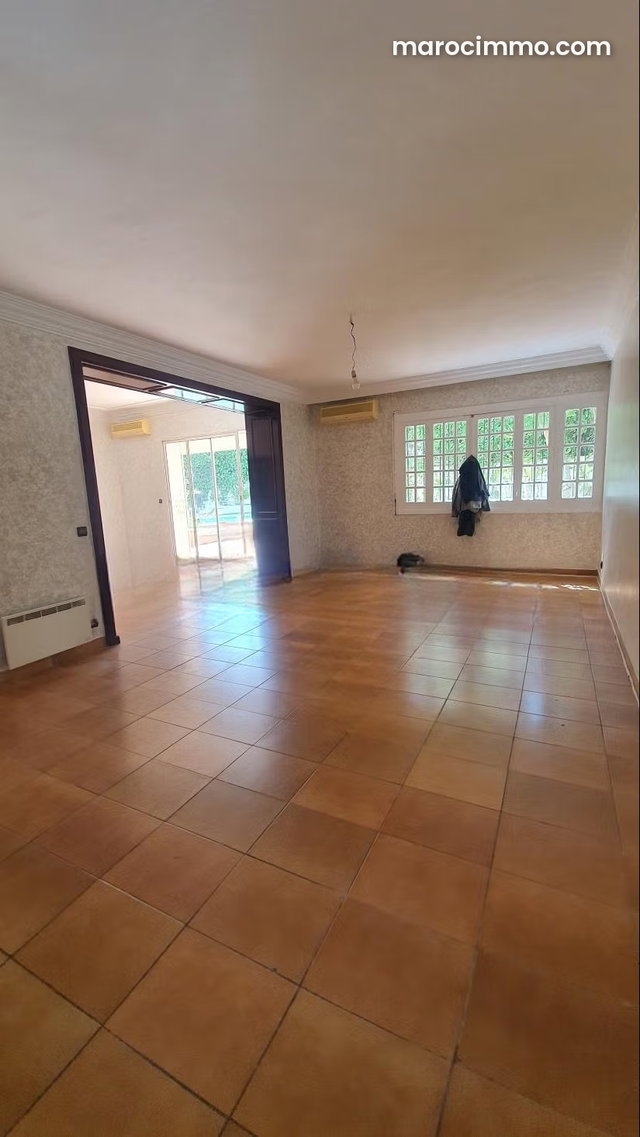 Luxury Villa for Rent in Cil — 4