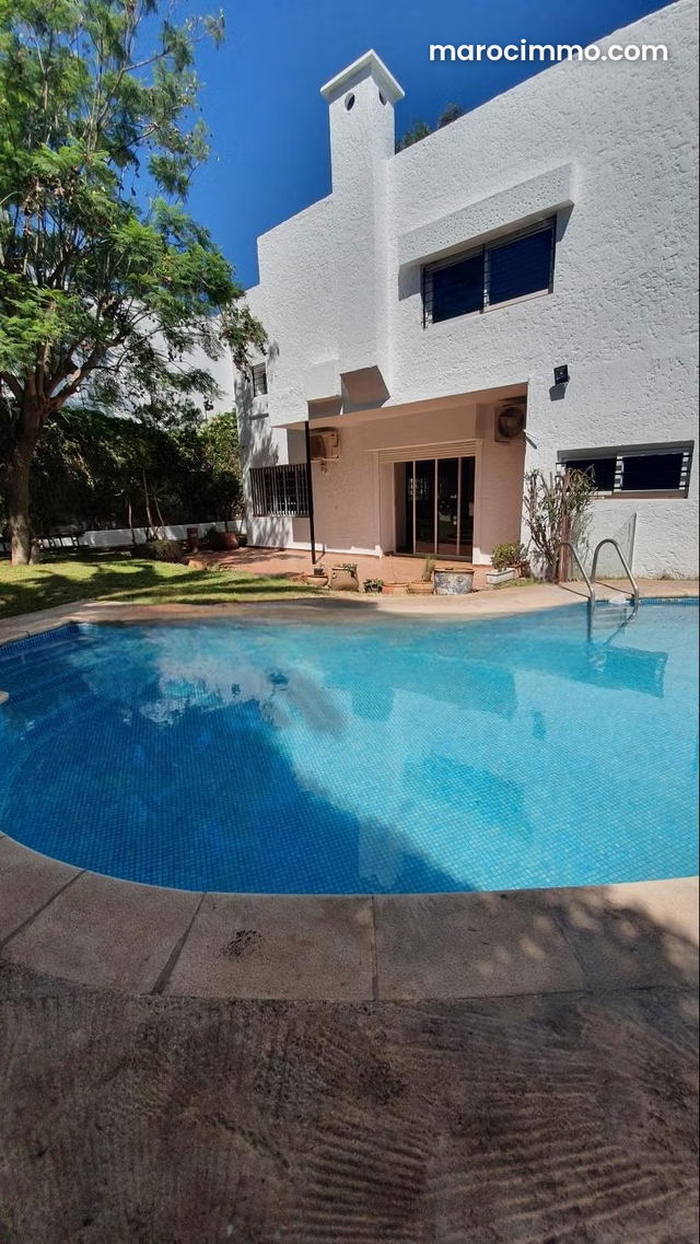 Villa à louer à Cil — الدار البيضاء