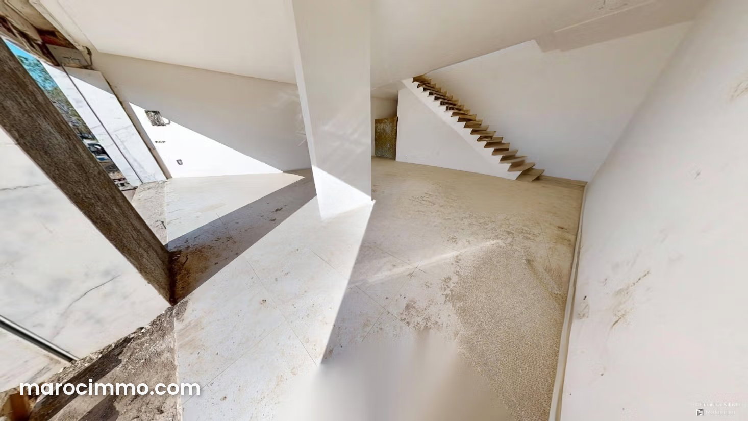 105 sqm Commercial Premises with Mezzanine in Ahlane, Tangier — Tangier