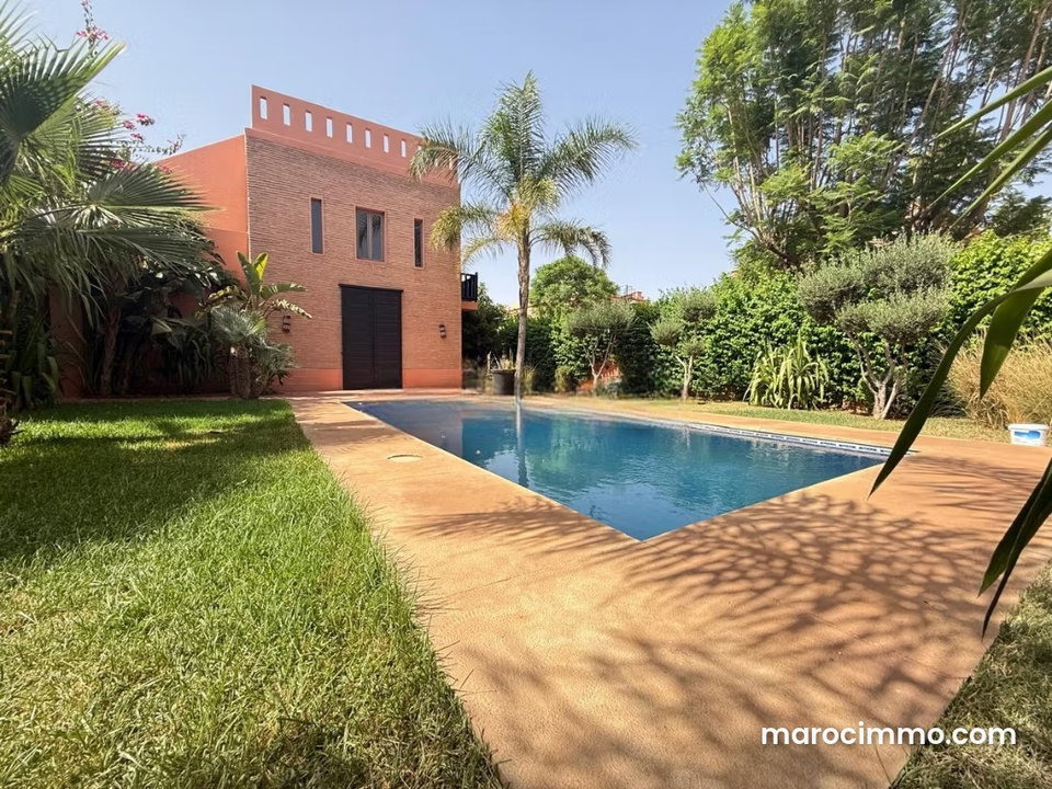Marrakech – Villa de prestige signée Elie Mouyal en Golf Resort