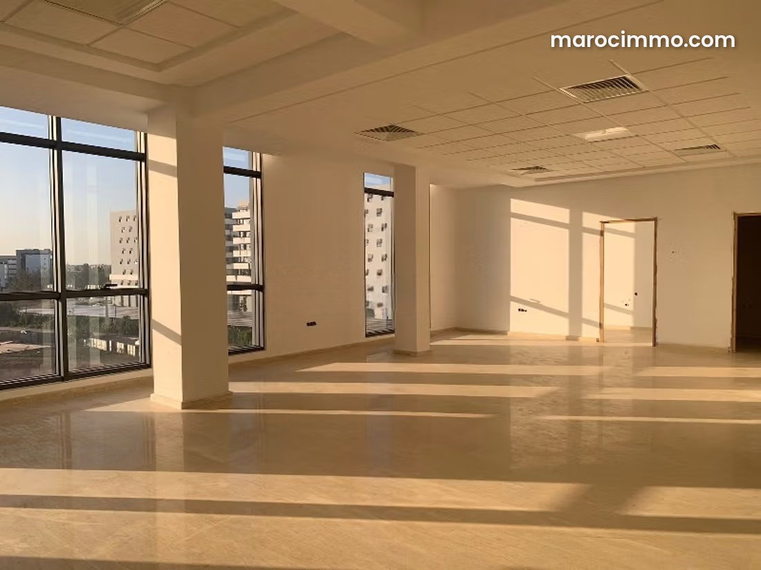 Bureau à louer à Sidi Maarouf, Casablanca — Casablanca
