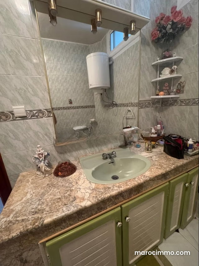 Très belle maison en vente à Iberie. 5 chambres. Grand balcon — 3