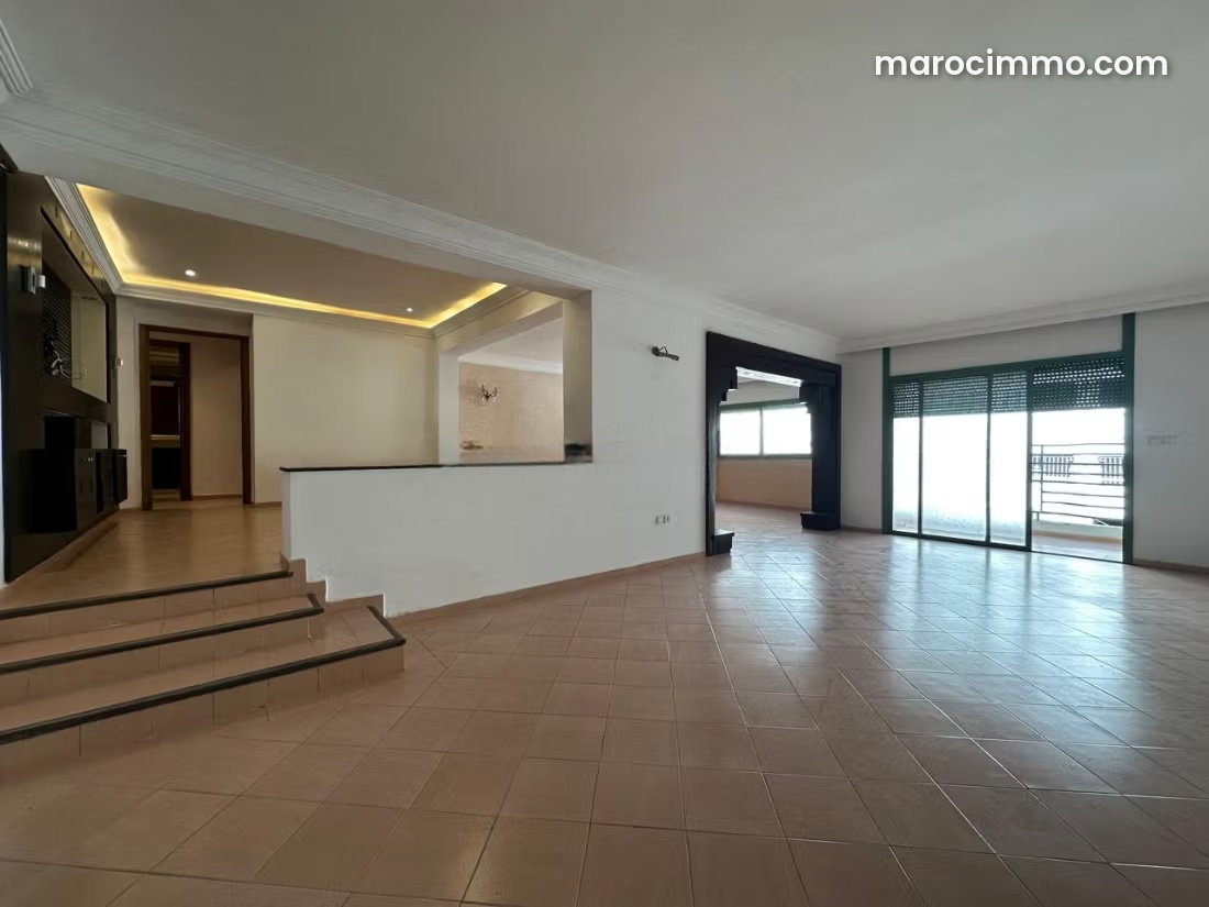 Spacious 180 sqm apartment for rent in Haut Agdal, Rabat — Rabat