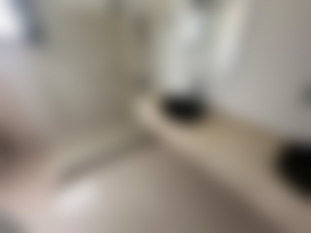 فيلا عائلية بحديقة للكراء في حي الرياض بالرباط — 4