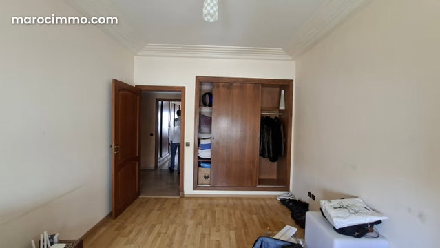 Apt 160 m² 3 chambres rue calme — 5