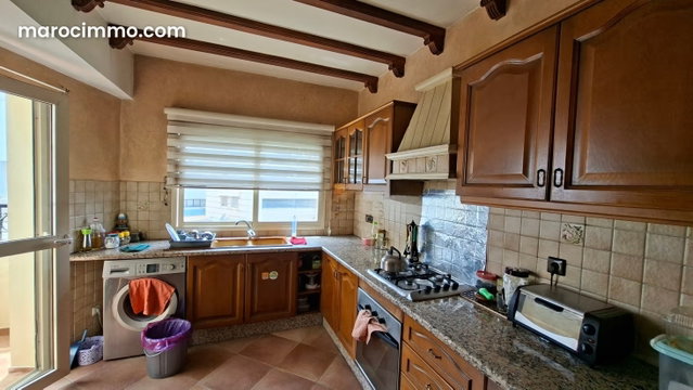 Apt 160 m² 3 chambres rue calme — 3
