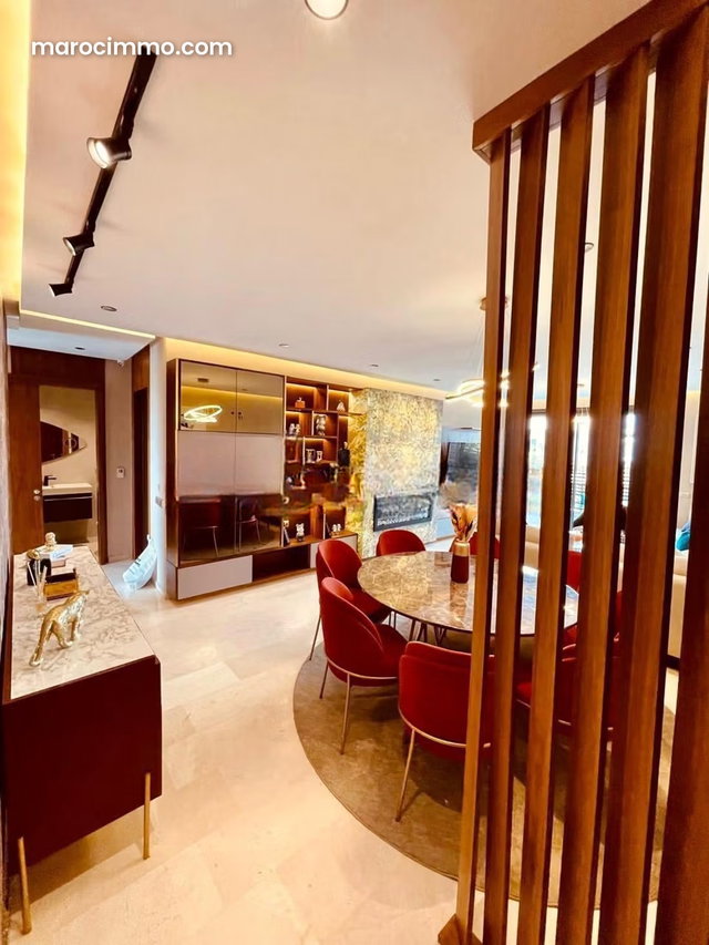 Appartement à louer à Riviera. Surface totale 153 m². Meublé — 4