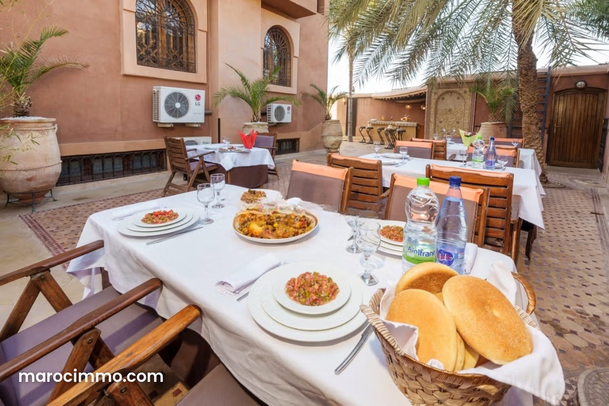 11-Bedroom House with Swimming Pool for Sale, Hay Targa, Marrakech — Marrakesh