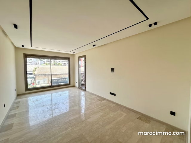 Studio for Sale Princess — 3