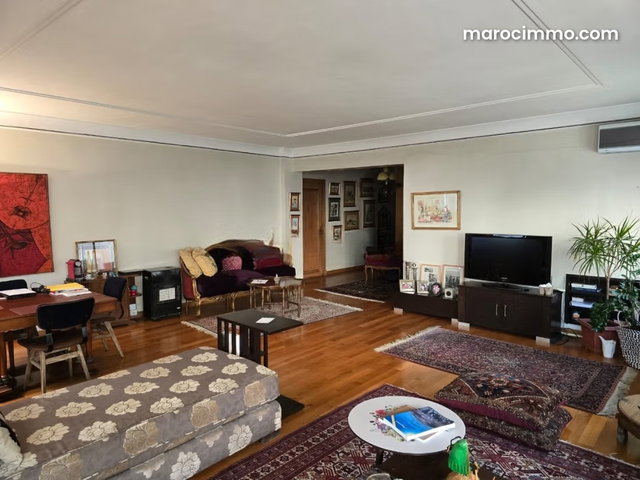 For Sale Luxury Apartment Gauthier — 2