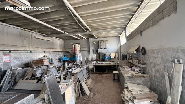 Vente terrain à Al Kamra. Surface totale 2536 m² — 3