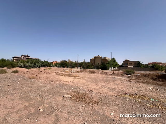 Terrain en Zone Villa à Zouhour Targa — Marrakech
