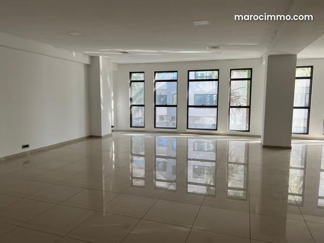 Bureau à abdelmoumen pour location — Casablanca