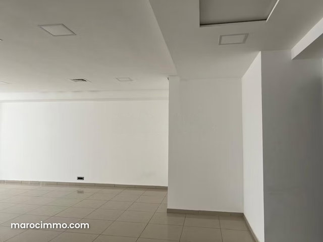 Bureau à abdelmoumen pour location — 4