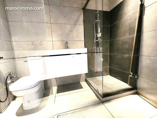 Appartement à Vendre de 129.0 m² à Casablanca, Hopitaux — 5