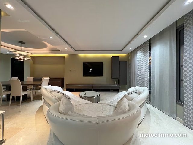 Louez cet appartement à Gauthier. Surface totale 220 m². Meublé — 4