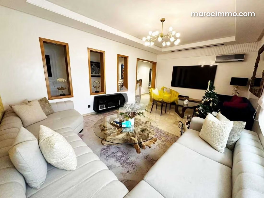 132 sqm Apartment for Sale in Maârif Extension, Casablanca — Casablanca