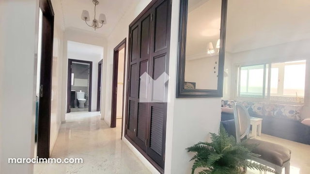Appartement à Vendre de 137.0 m² à Casablanca, Racine — 4