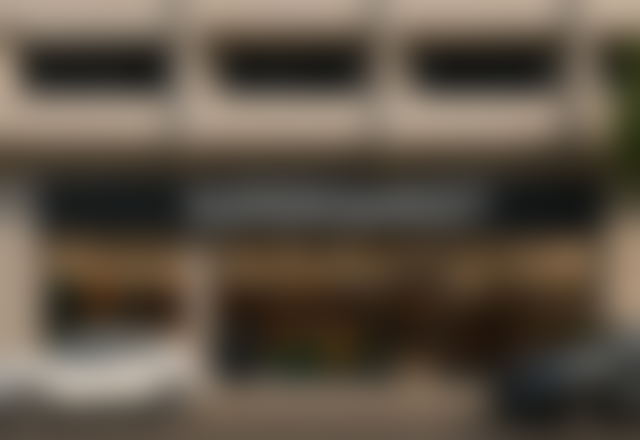 289 sqm Commercial Premises with 3 Shopfronts on Boulevard Roudani, Palmier — Casablanca