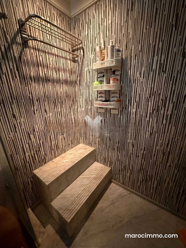 Appartement à Vendre de 160.0 m² à Casablanca, Racine — 5