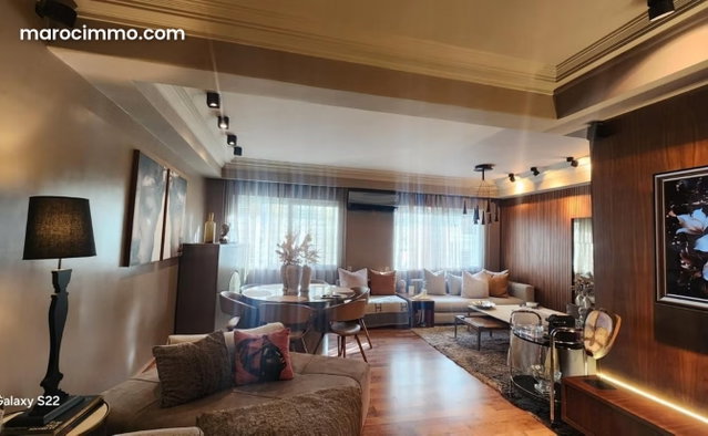 À vendre: Appartement rénové 159 m — 4