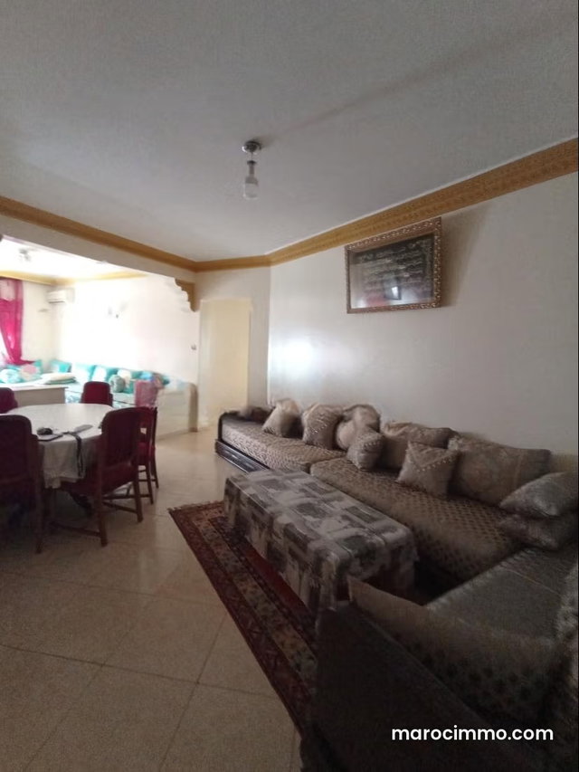Bel appartement en location en Hassan Centre Ville. Surface totale 100 m². Bien meublé — 3