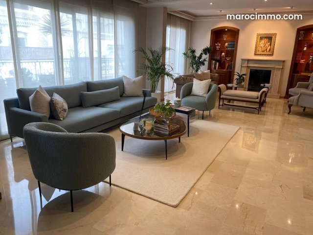 A vendre sublime appartement de 260m² à Triangle d'or — 2