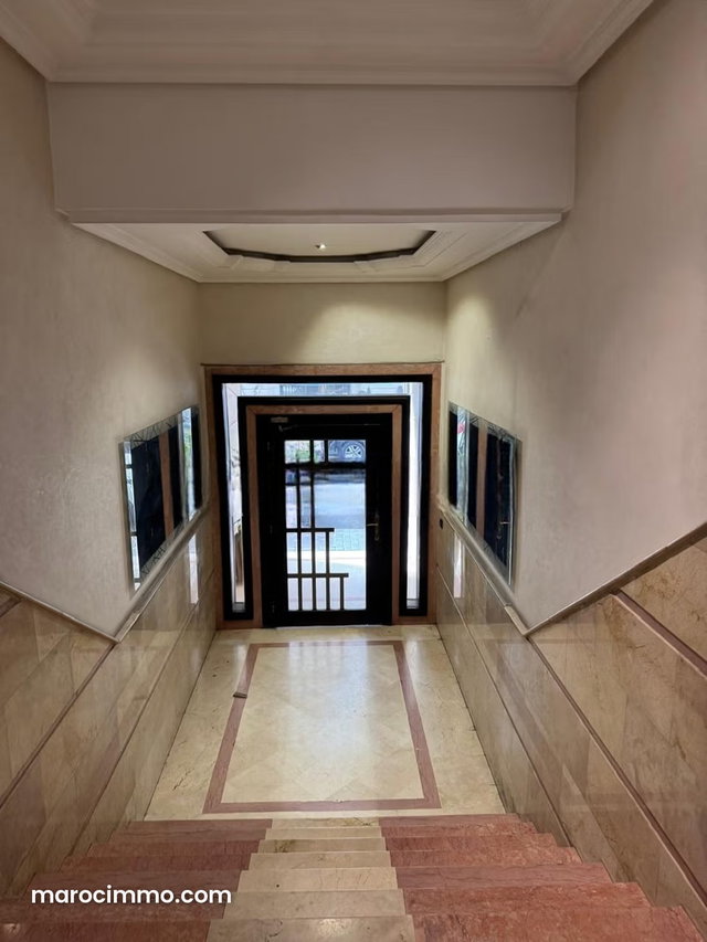 A vendre sublime appartement de 260m² à Triangle d'or — 4