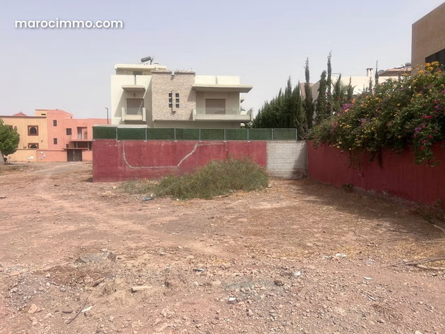 Terrain à vendre à Hay Targa. Surface totale 430 m² — 3