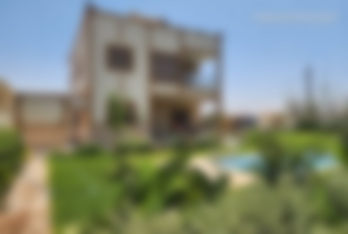 مزرعة بوسكورة المركزية بفيلا جديدة ومسبح خاص