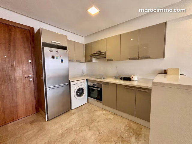 Appartement une chambre meublé à louer — 4