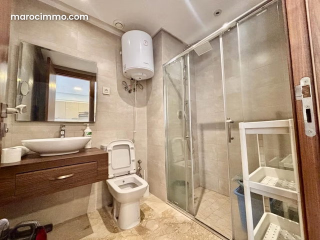 Appartement une chambre meublé à louer — 3