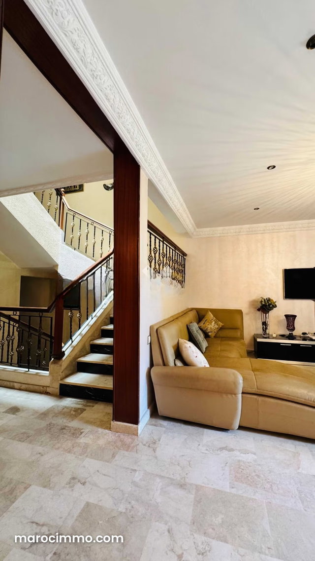 Appartement à Vendre de 116.0 m² à Salé, Sala El Jadida — 3