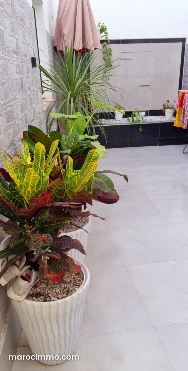 APPAREMMENT 202m a vendre a hay riad — 2