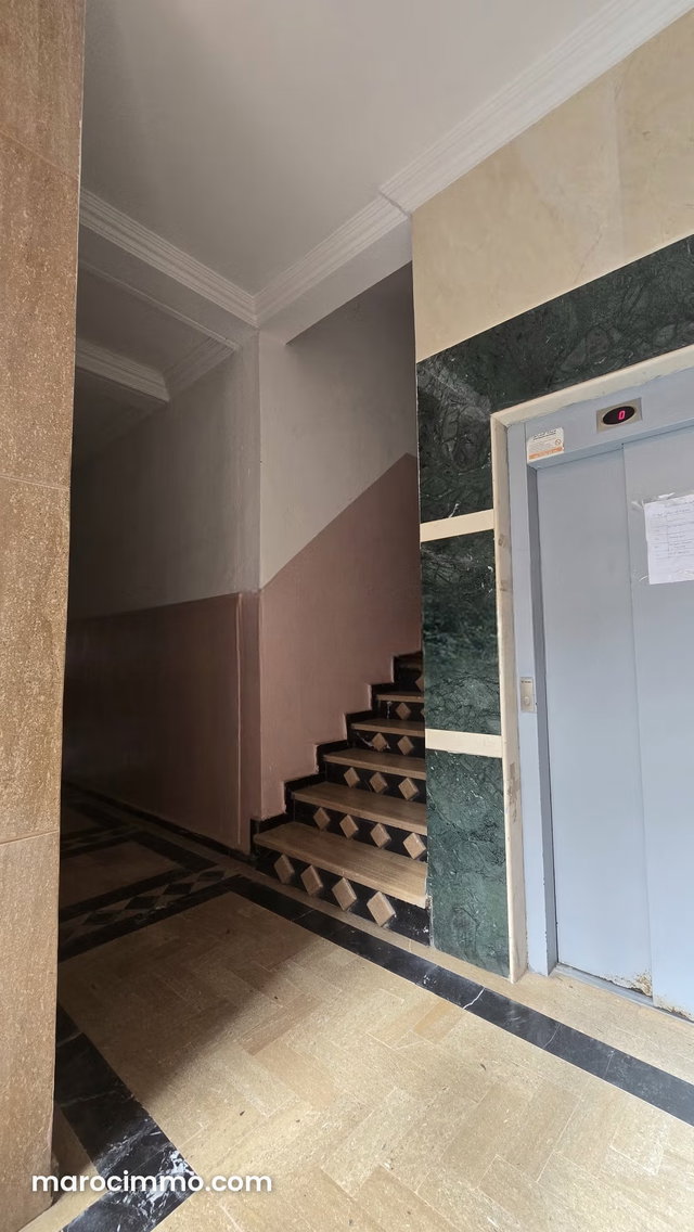 Vente d'un bel appartement à Route de Fez. Surface de 85 m². Piscine — 4