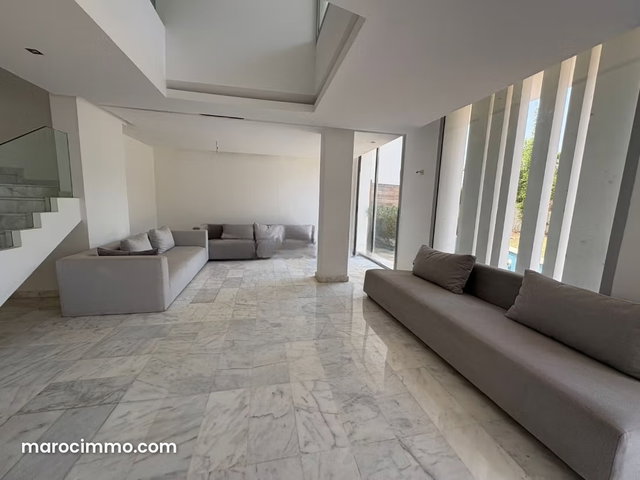 Villa a la location vide a bouskoura 25000dh — 4