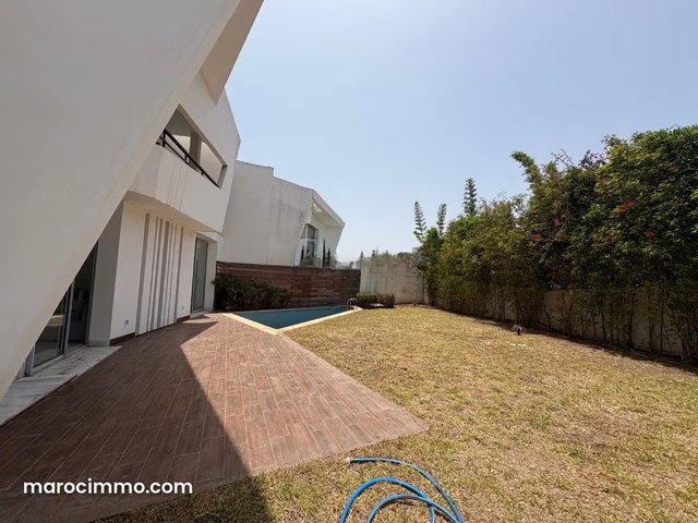 Villa a la location vide a bouskoura 25000dh — 3